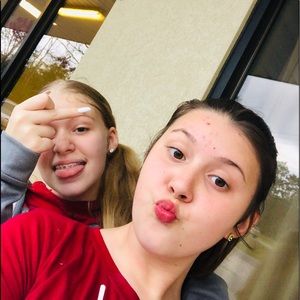 Meet your Posher, Summer